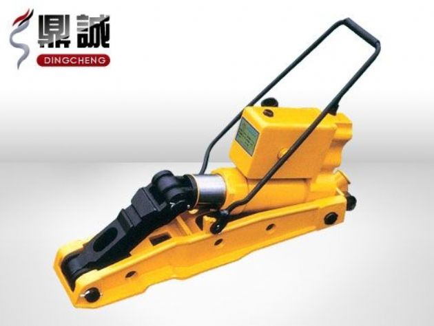 點擊查看詳細(xì)信息<br>標(biāo)題：液壓起撥道機 閱讀次數(shù)：4113